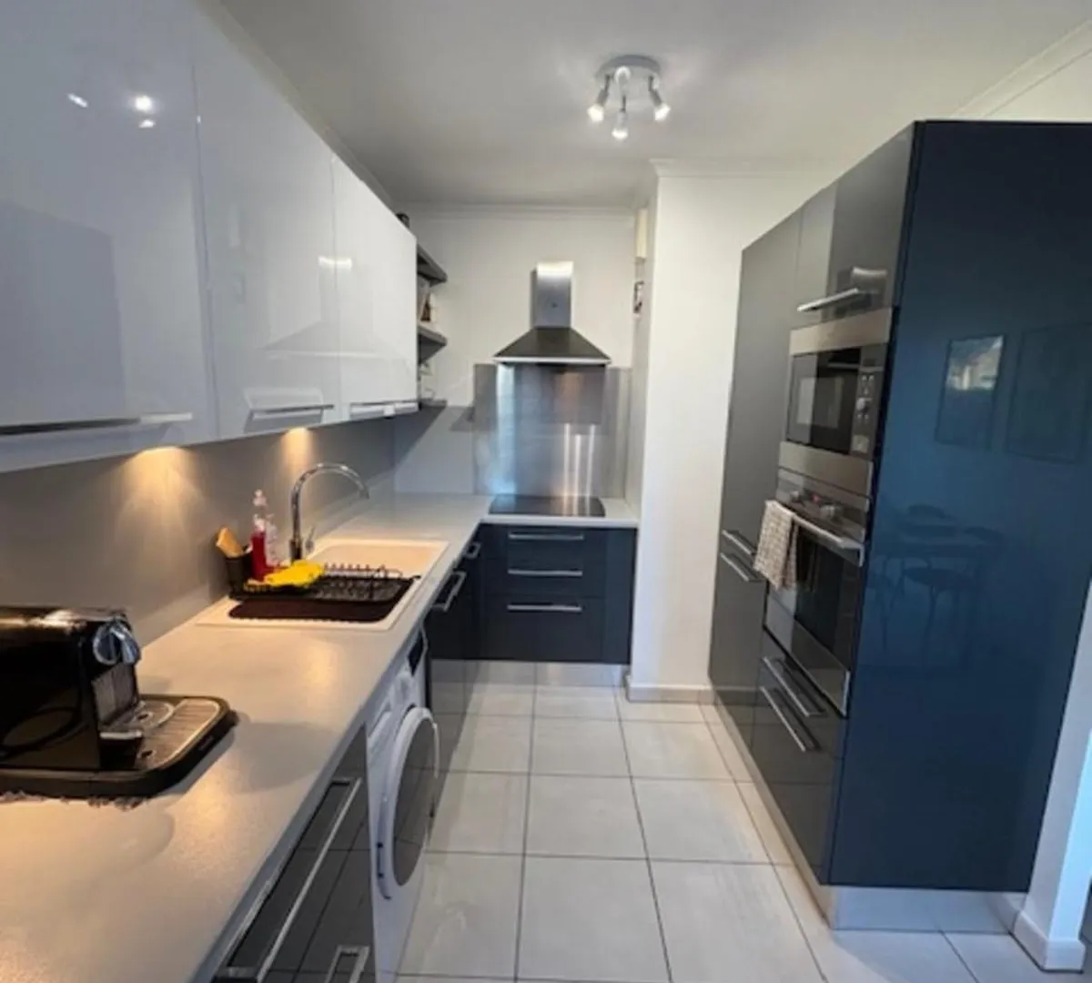 T2 Apartment With Terrace In Frejus