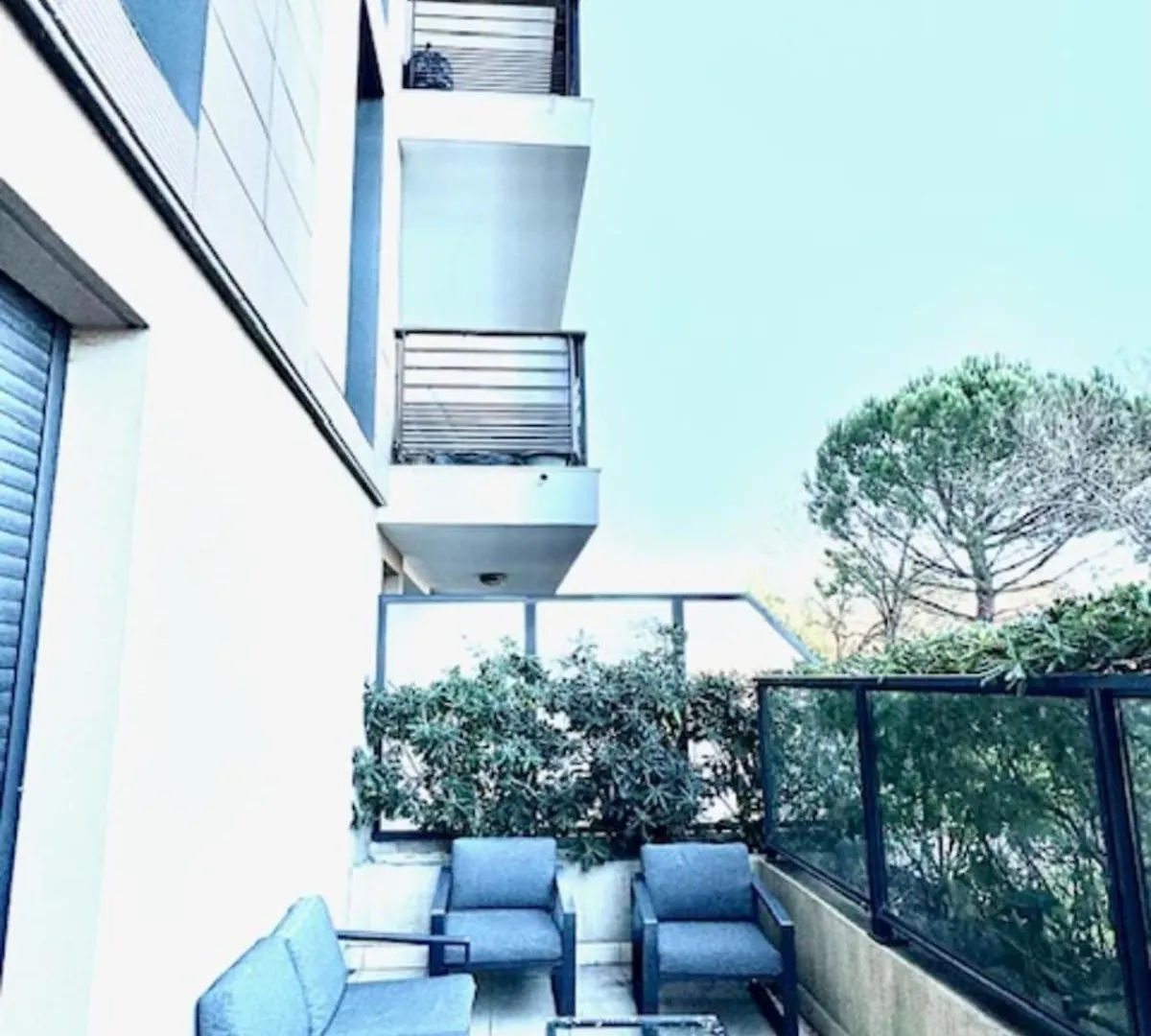 T2 Apartment With Terrace In Fréjus
